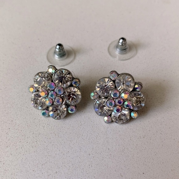 Glass Cluster Crystal Party Cocktail Earrings - Picture 5 of 10